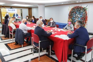 Gobierno, sindicatos y patronales presentan el primer acuerdo autonmico sobre igualdad y brecha salarial en Espaa
