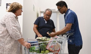 Los bancos de alimentos alertan del aumento de la pobreza alimentaria mientras disminuyen los donativos
