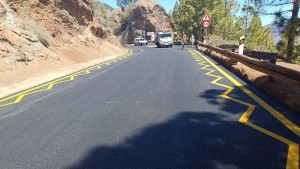 El Cabildo resalta la prohibicin de aparcar en la carretera junto al Roque Nublo