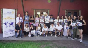 Rotary Maspalomas impulsa estudios sobre la paz y la solidaridad internacional en el X Camp