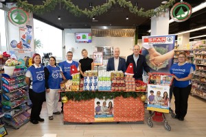 SPAR  Gran Canaria recoge donaciones de productos para el Banco de Alimentos